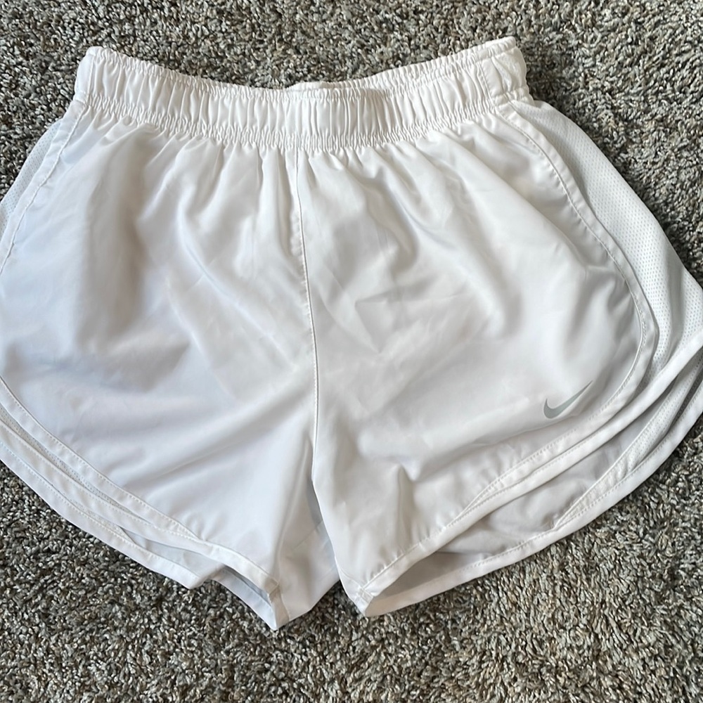 White nike dri-fit shorts